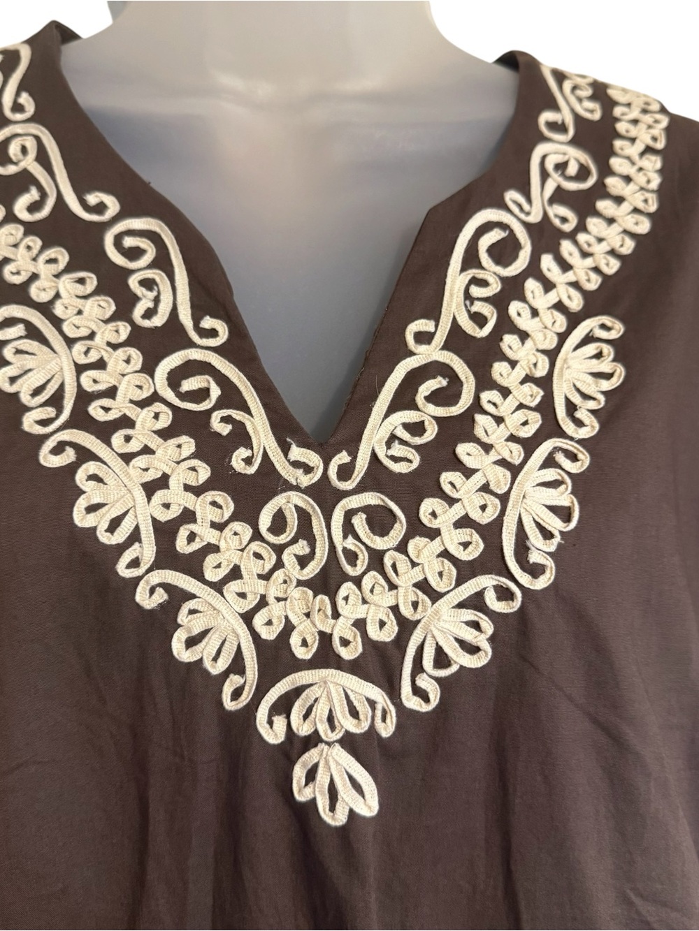 NWT CHOCOLATE V-NECK TUNIC w/SUTASH NECKLINE DETAIL LArge #2 - Picture 2 of 8